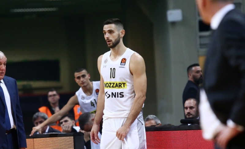 Αμφίβολος ο Παπαπέτρου για ΣΕΦ!