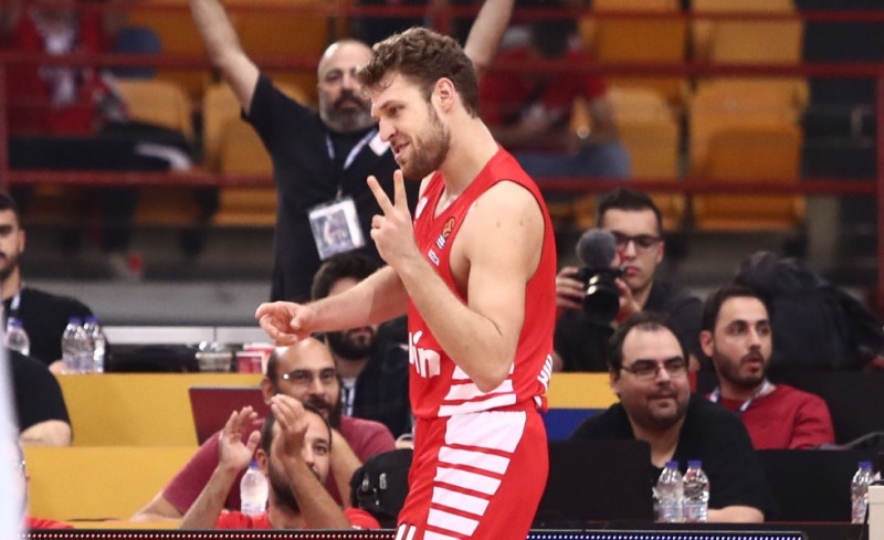 Τα ρεκόρ του σπουδαίου Βεζένκοβ! (video)