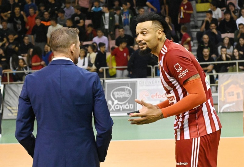 Σύνθημα νίκης από τον σπουδαίο Ιντάλγκο! (photo)