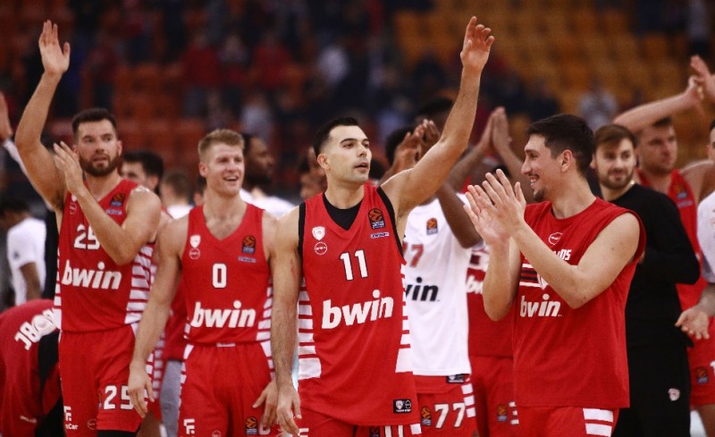 «Διπλό» στη Γερμανία Θρύλε ολέ, ολέ!