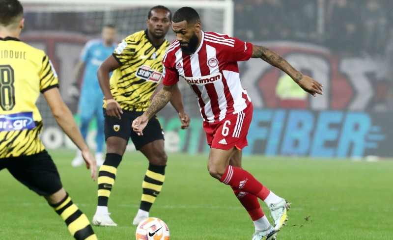 Εμβιλά: «Να βελτιωθούμε και να διεκδικήσουμε ως το φινάλε το νταμπλ»