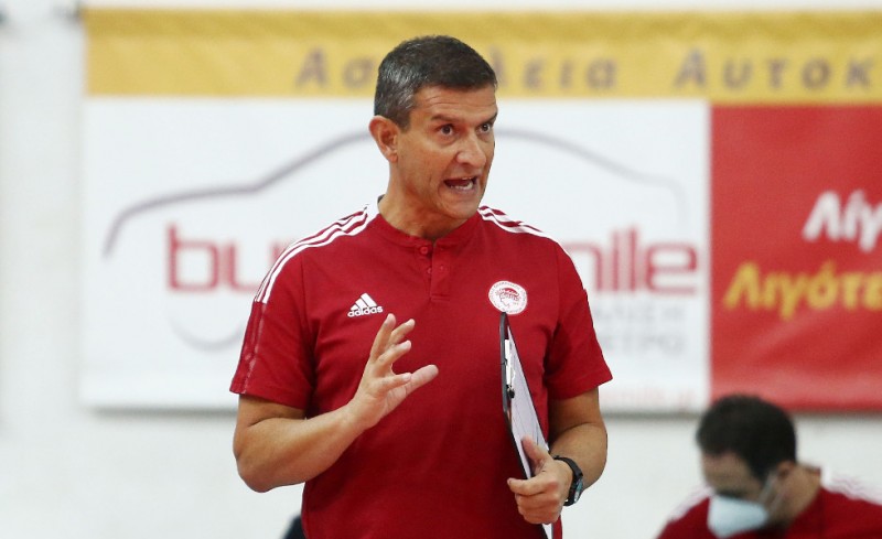 Μιτσέλι: «Είμαι περήφανος για τα κορίτσια, συγχαρητήρια»