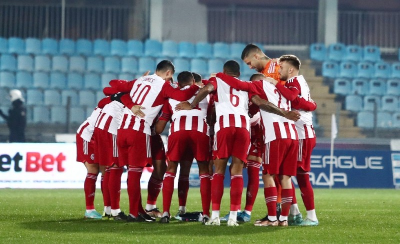 Μονόδρομος το τρίποντο στο Καραϊσκάκη!