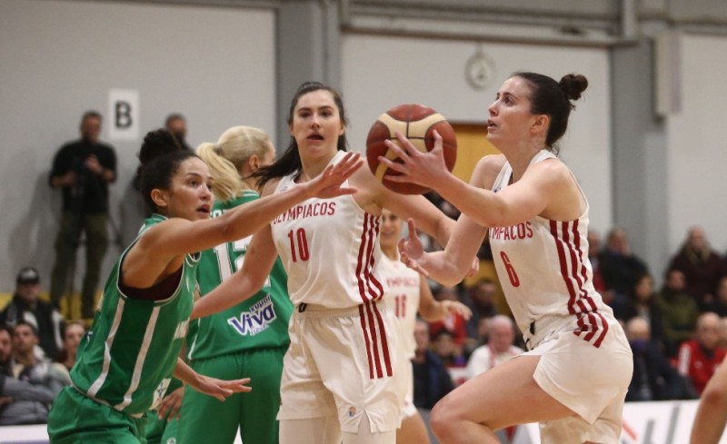 Δεν τα κατάφερε ο Θρύλος...