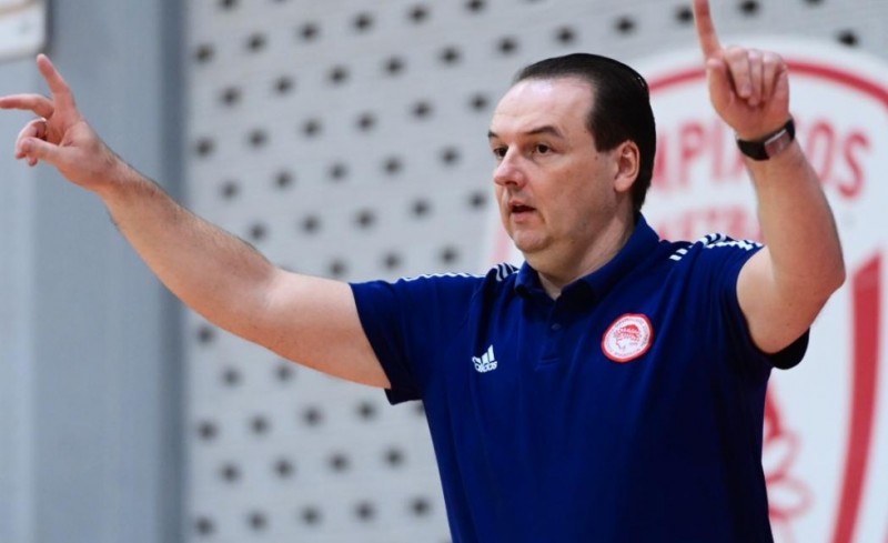 Ζίμπαρτς: «Καλύτεροι μέρα με τη μέρα»