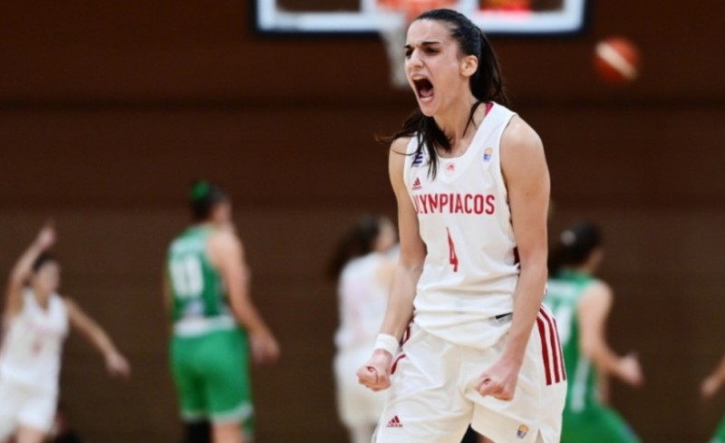 Σταμολάμπρου: «Ήταν ένα εύκολο ματς, συγχαρητήρια στην ομάδα μου, συνεχίζουμε»