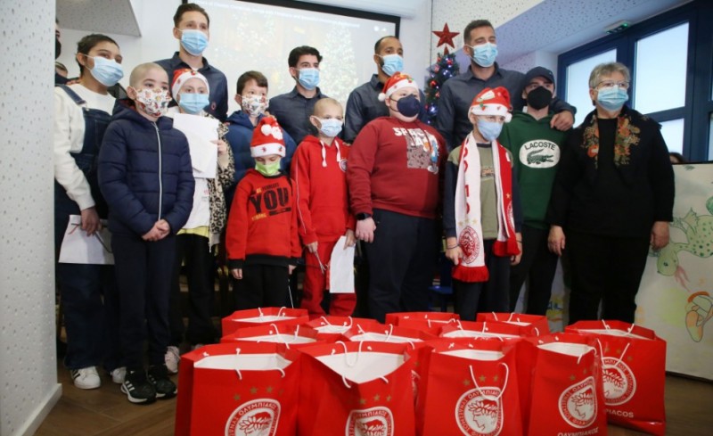 Ολυμπιακός και Stoiximan στηρίζουν και φέτος τα παιδιά της Φλόγας! (photos)