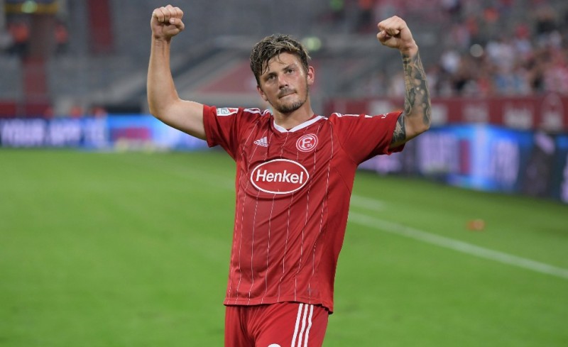 Εν δράσει ο Κοβνάτσκι, που «ακούγεται» για τον Θρύλο (videos)