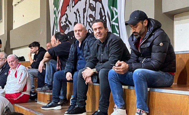 Πάντα κοντά ο Πρόεδρος!