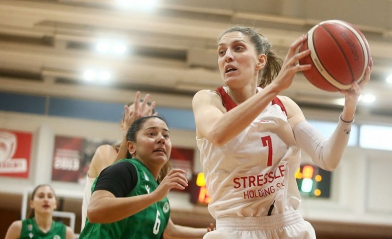 Σπυριδοπούλου: «Σε κάθε παιχνίδι να είμαστε και καλύτερες»