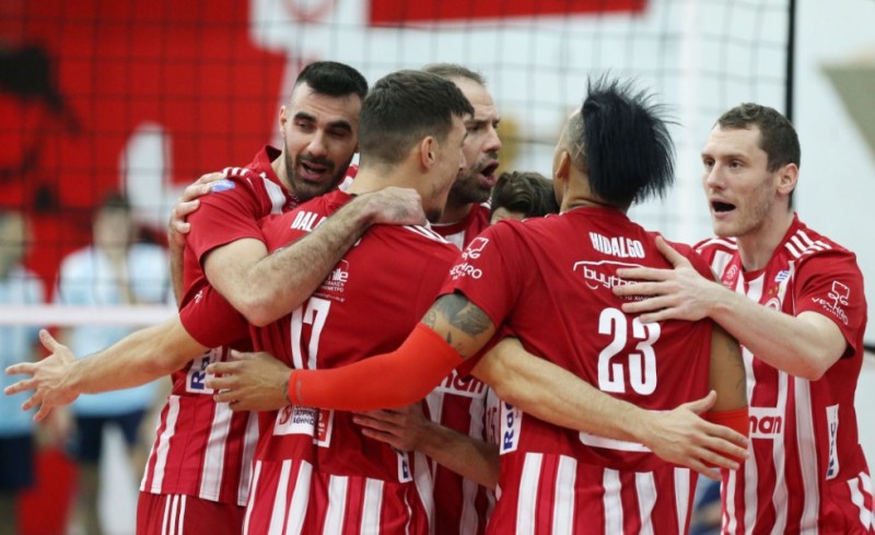 Σε ρυθμούς Challenge Cup o Θρύλος!