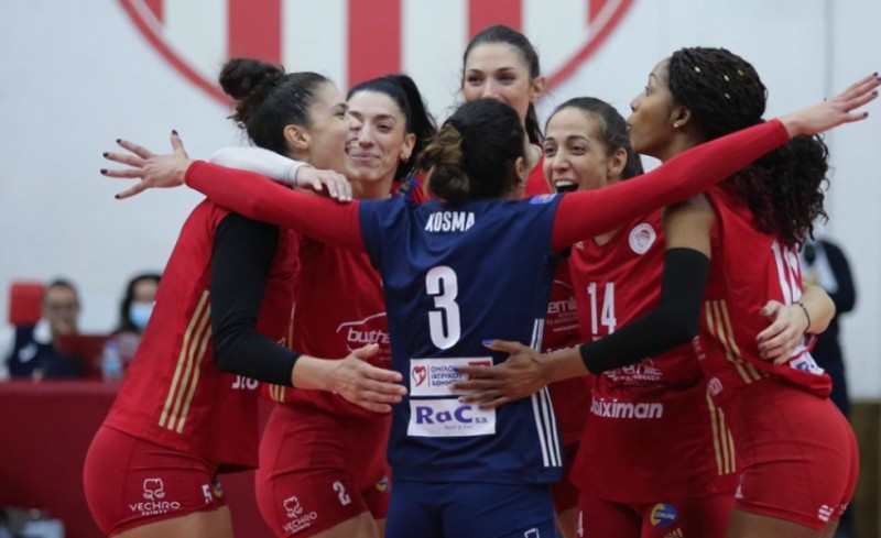 ΑΟ Θήρας-Ολυμπιακός 0-3 σετ (Τελικό)