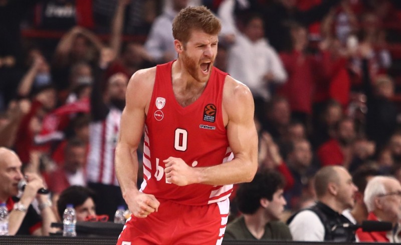 Για τη νίκη και την πρωτιά στο «καυτό» ΣΕΦ!