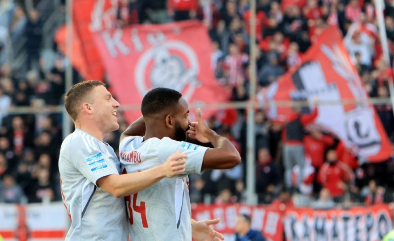 Να φύγουν και πάλι νικητές…