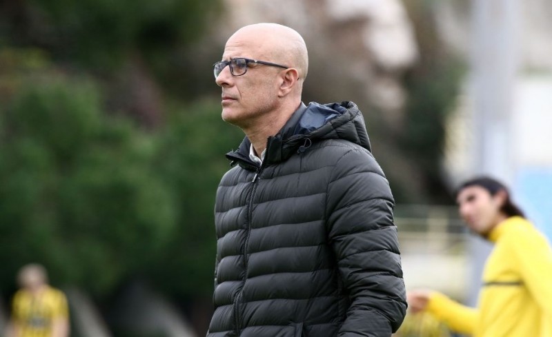 Η Λαμία άλλαξε προπονητή πριν τον Ολυμπιακό