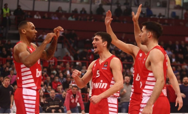 Πάει για το απόλυτο στην Ισπανία!