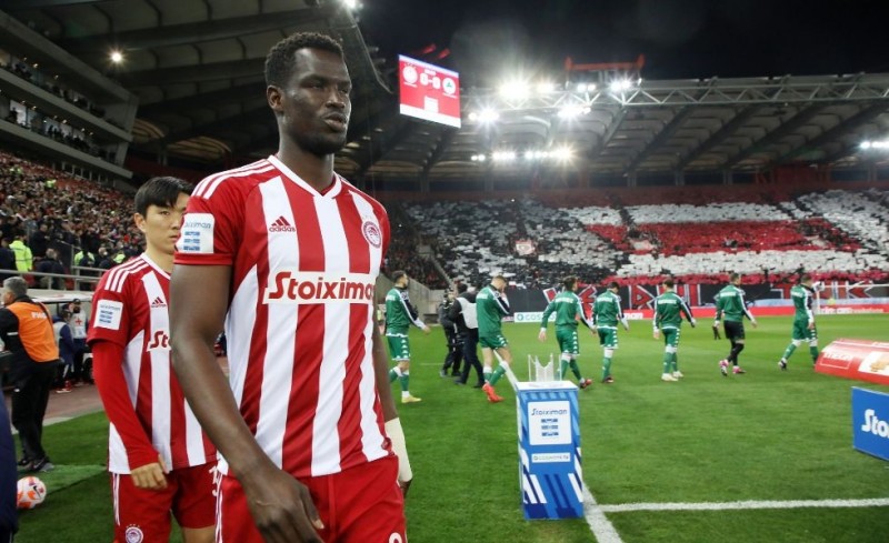 Σούπερ «κλέφτης» ο Μπα