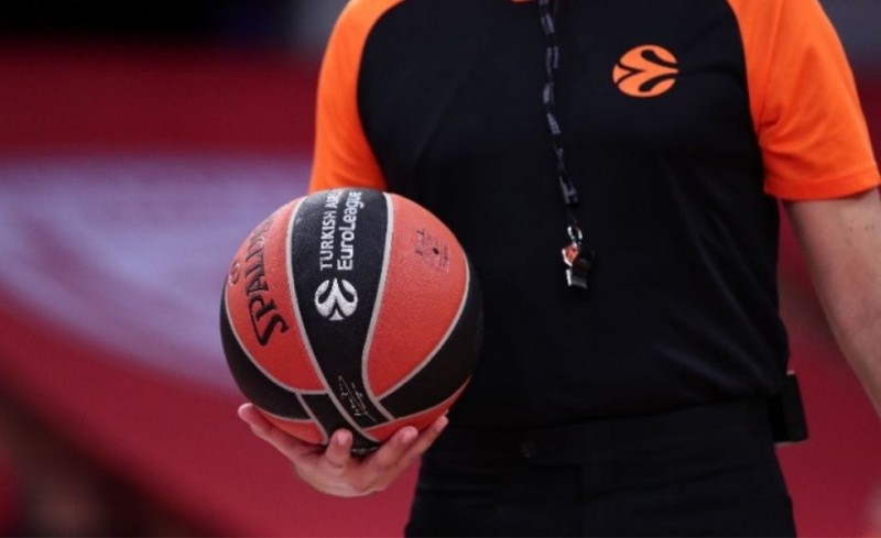 Αυτοί σφυρίζουν με Εφές στο ΣΕΦ