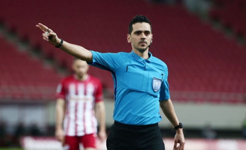 Σφυρίζει ο Γκορτσίλας με Παναιτωλικό