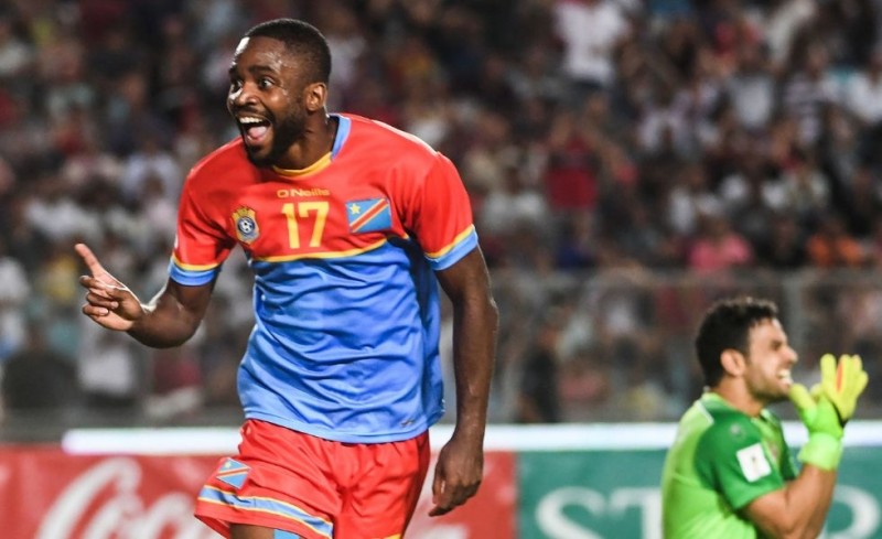 Σκόραρε και αποβλήθηκε στο ματς του Κόνγκο ο Μπακαμπού (video)