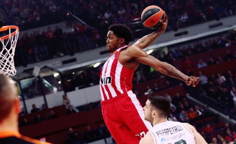 Η Eυρωλίγκα θυμήθηκε τις… πτήσεις του «Shaq Attack» κόντρα στον ΠΑΟ! (video)