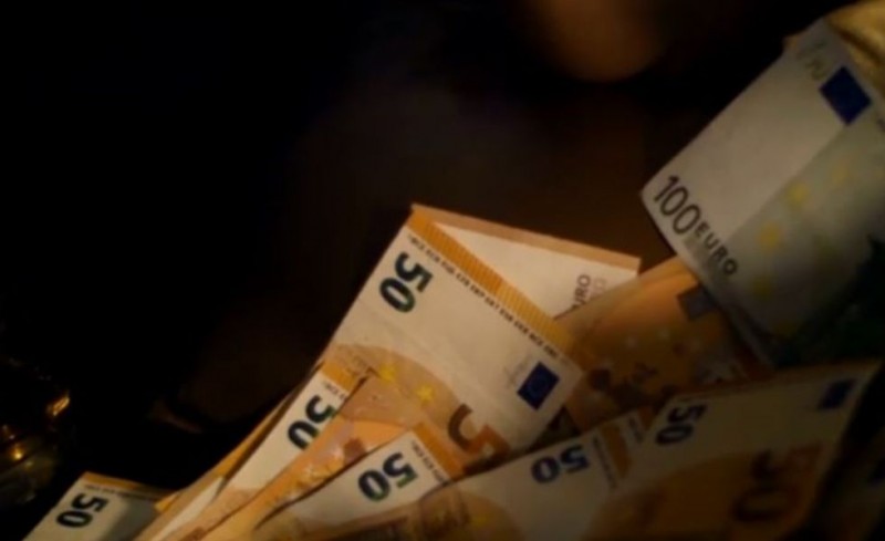 Έκτακτη βοήθεια 200€ – 300€ σε 1.112.000 συνταξιούχους (video)