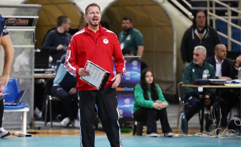 Tζουλιάνι: «Ήταν μια μεγάλη μάχη, τώρα κοιτάζουμε τους τελικούς της Volley League»