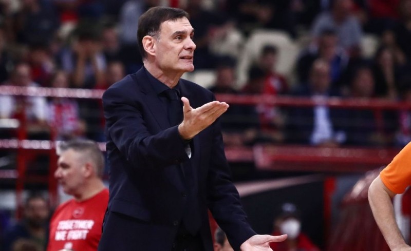 Μπαρτζώκας: «Ο κόσμος θέλει το τρόπαιο, θα κάνουμε ό,τι κάναμε όλη τη σεζόν»