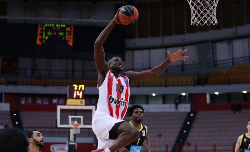 Στη Θεσσαλονίκη για το 2-0 ο Θρύλος