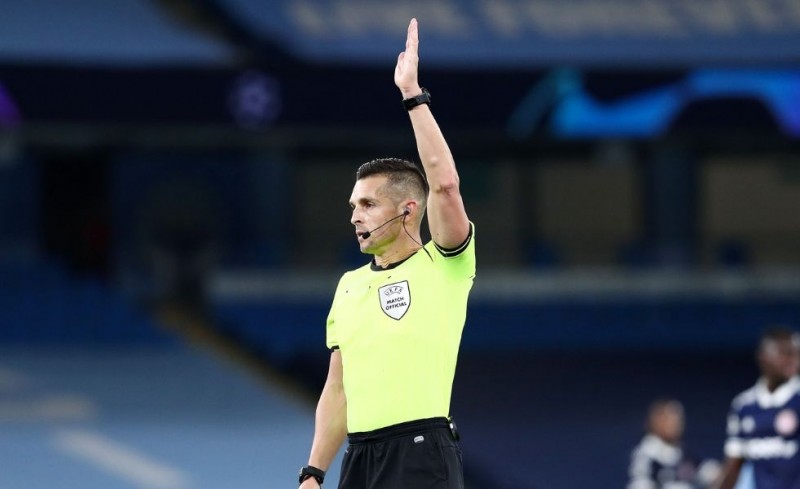 Οριστικό: Ο Ντελ Θέρο Γκράντε σφυρίζει το ντέρμπι «αιωνίων» στη Λεωφόρο