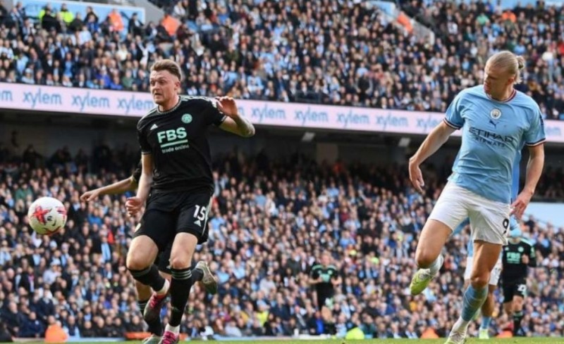 Γκολ και θέαμα από τα ποδοσφαιρικά γήπεδα (video)