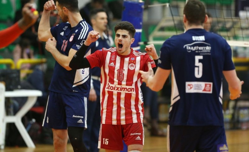 Τζιάβρας: «Ευχαριστώ πολύ τους συμπαίκτες μου και τον προπονητή μου»