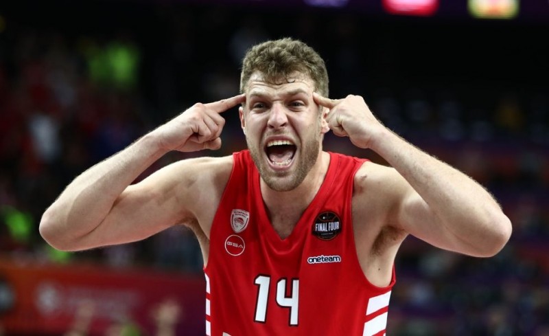 ΟΛΥΜΠΙΑΚΟΣ – ΡΕΑΛ ΜΑΔΡΙΤΗΣ Live Streaming