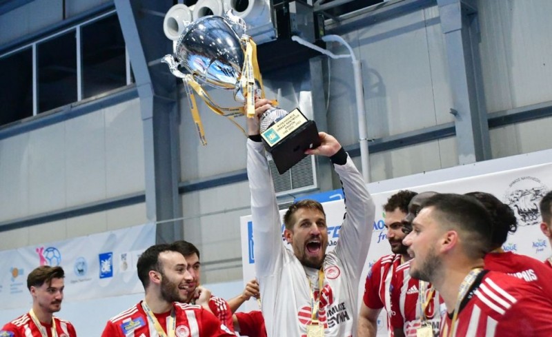 Μπάουερ: «Δείξαμε πως μπορούμε να τους νικήσουμε όλους και ότι είμαστε ομάδα για τρόπαια»