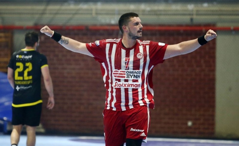 Στο ΟΑΚΑ για το προβάδισμα ο Θρύλος!