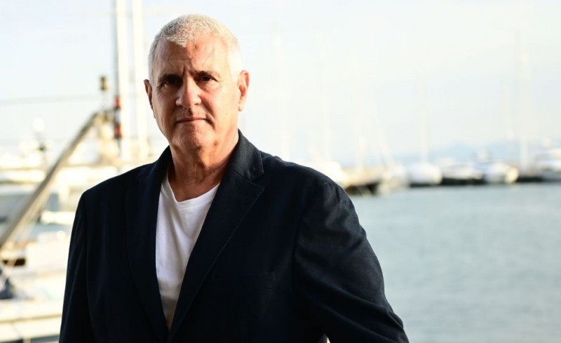 To MEGA για την ανακοίνωση του Κορδόν στον Θρύλο! (video)