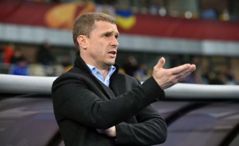 Με τη... βούλα στον πάγκο της Εθνικής Ουκρανίας ο Ρεμπρόφ