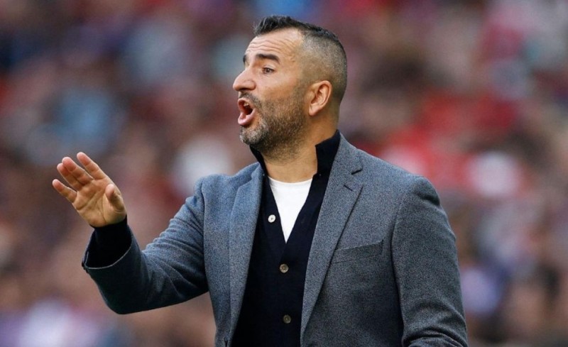 Ο Ολυμπιακός βρίσκεται στο photo finish για προπονητή!