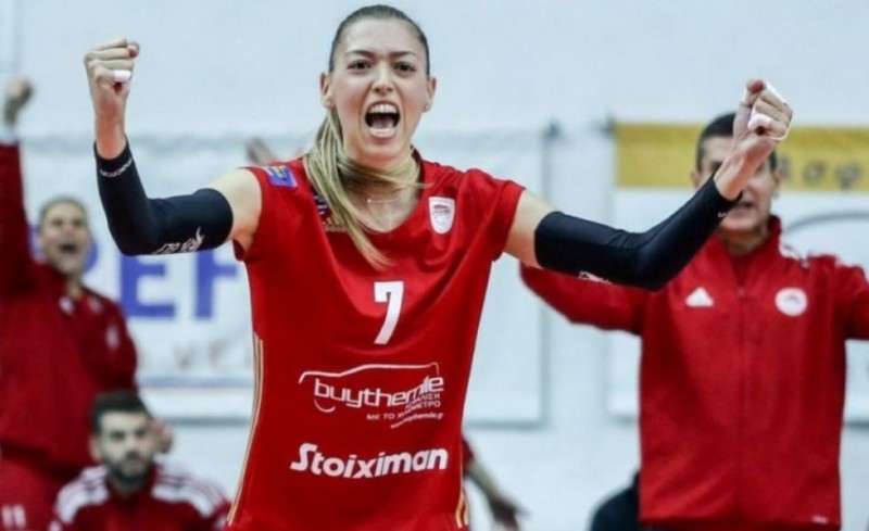 Λαμπρούση: «Να επαναφέρουμε στην κορυφή τον Ολυμπιακό»