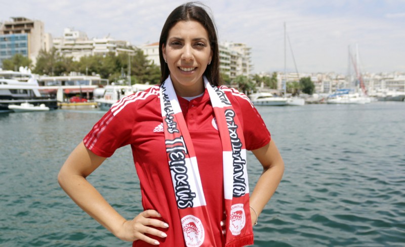 Βλαχάκη: «Ο Ολυμπιακός στην κορυφή, εκεί που του αξίζει»