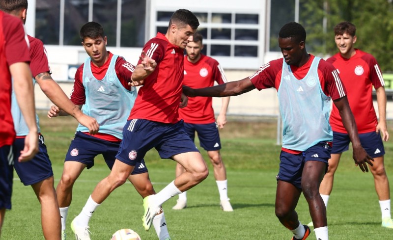 Ασκήσεις και δίτερμα στην απογευματινή προπόνηση!