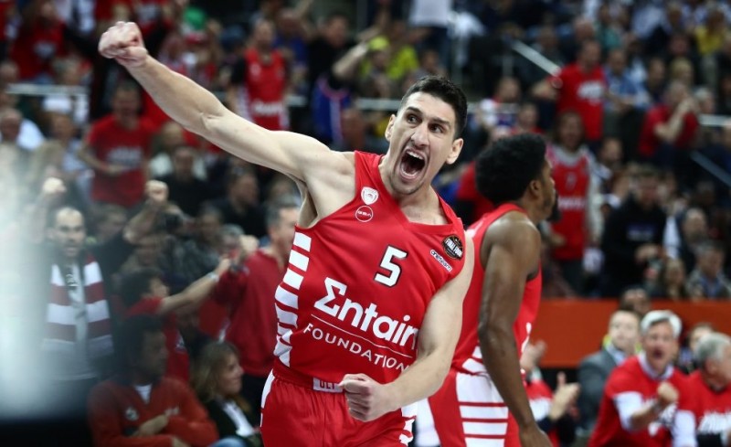 Ο Ολυμπιακός συμφώνησε με «Λάρι» για άλλα τρία χρόνια!