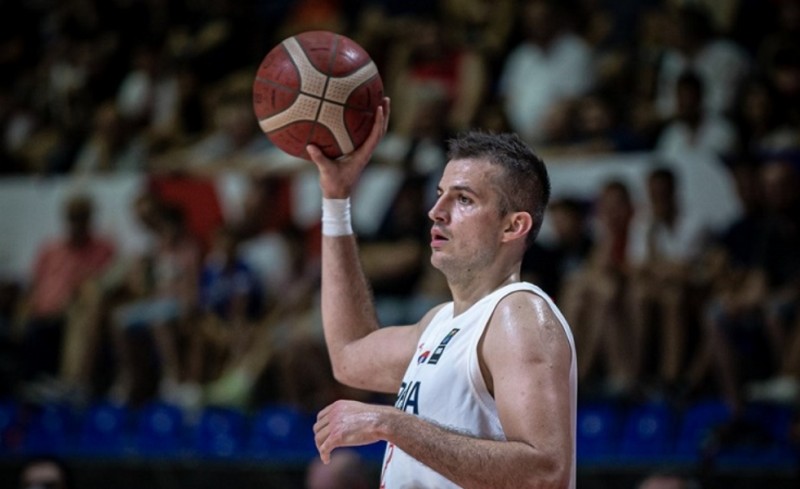 Στον Ερυθρό Αστέρα ο Μπιέλιτσα!