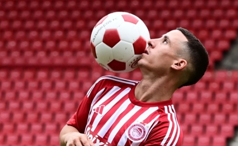 Με Ποντένσε η ενδεκάδα του Ολυμπιακού!