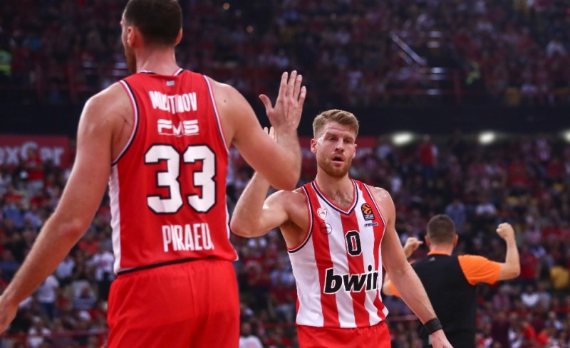 Ξανακάνει «κάστρο» το ΣΕΦ και πληρώνει ο Ολυμπιακός!