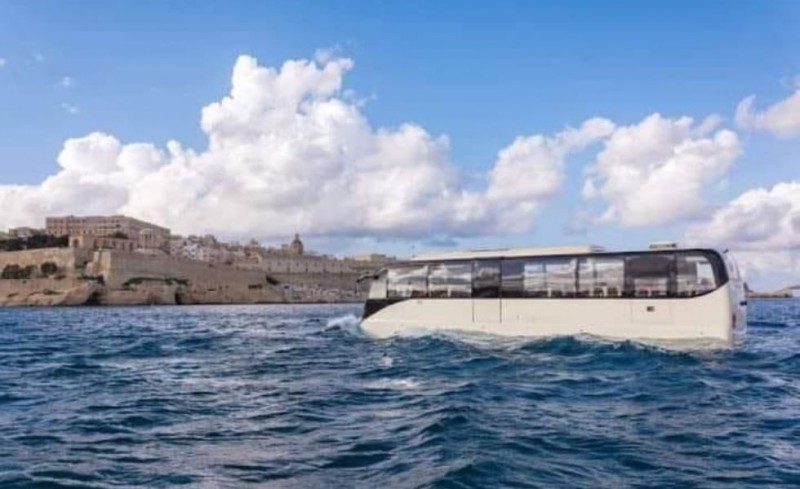 Ρε παιδιά, η παραλία «της Γριάς το Πήδημα» στην Ρόδο βρίσκεται ή στην Άνδρο; 