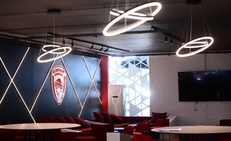 H KAE Oλυμπιακός παρουσίασε το νέο VIP Lounge! (photos)