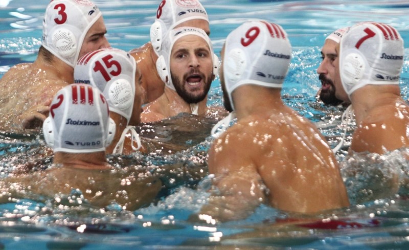 Ο Θρύλος για την πρόκριση στην οκτάδα του Champions League!