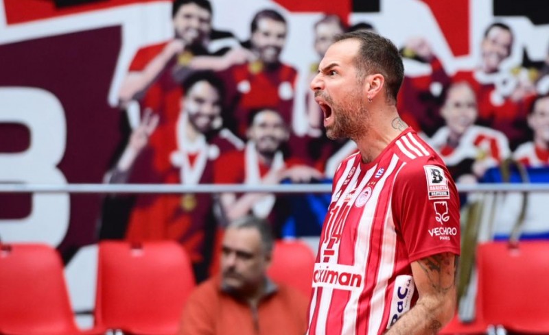 Άνετα την Καλαμάτα και τώρα η Ροζελάρε!