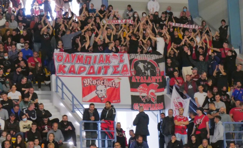 Η ΕΛ.ΑΣ. ανακοίνωσε την απαγόρευση οργανωμένης μετακίνησης οπαδών του Ολυμπιακού στην Καρδίτσα